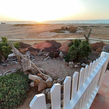 Huisie Langs Die See Swakopmund Exteriör bild
