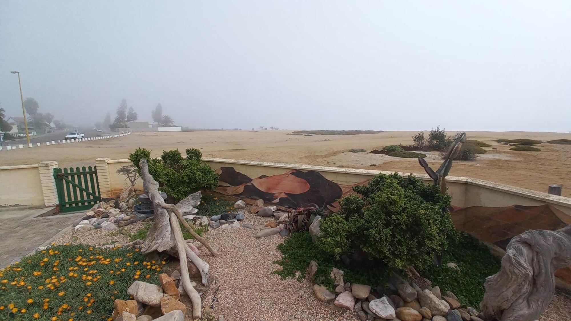 Huisie Langs Die See Swakopmund Exteriör bild